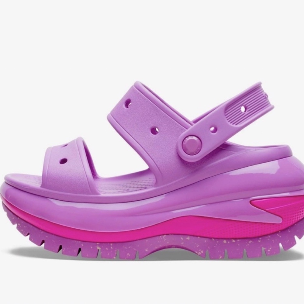 CROCS Women's Vibrant Purple Sandals